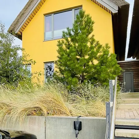 Ostsee - Reetdachhaus Nr 8 